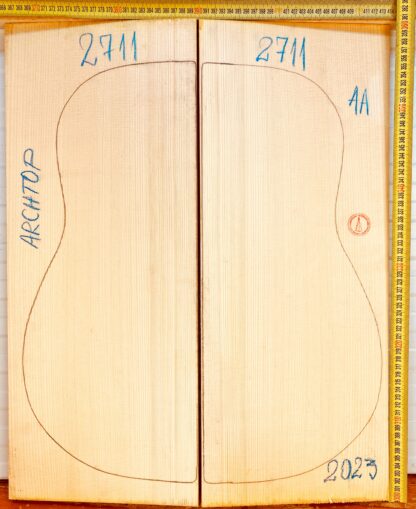 Guitar archtop No.2711 Top